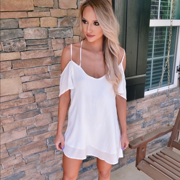 Detailed Back White Dress - Picture 3 of 4